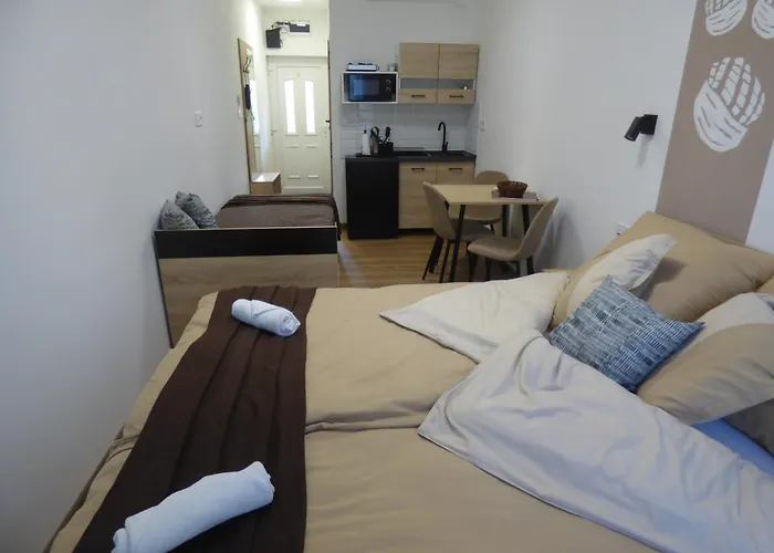 Apartman Pogácsás Ii *